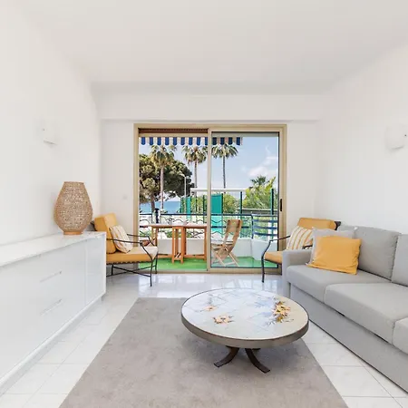 Cannes: Croisette Quartier Martinez - 90m² Daire Cannes